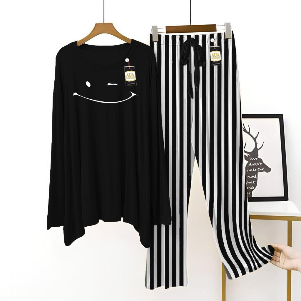 Black Color Women Smile Printed Night Suit with Luxurious Lining Pajamas - Stylish Sleepwear Set For Women By Aua garments (002)