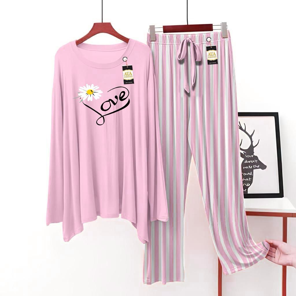 Baby Pink Women's Printed Night Suit with Luxurious Lining Pajamas - Stylish Sleepwear Set for a Cozy Night's Rest (002)