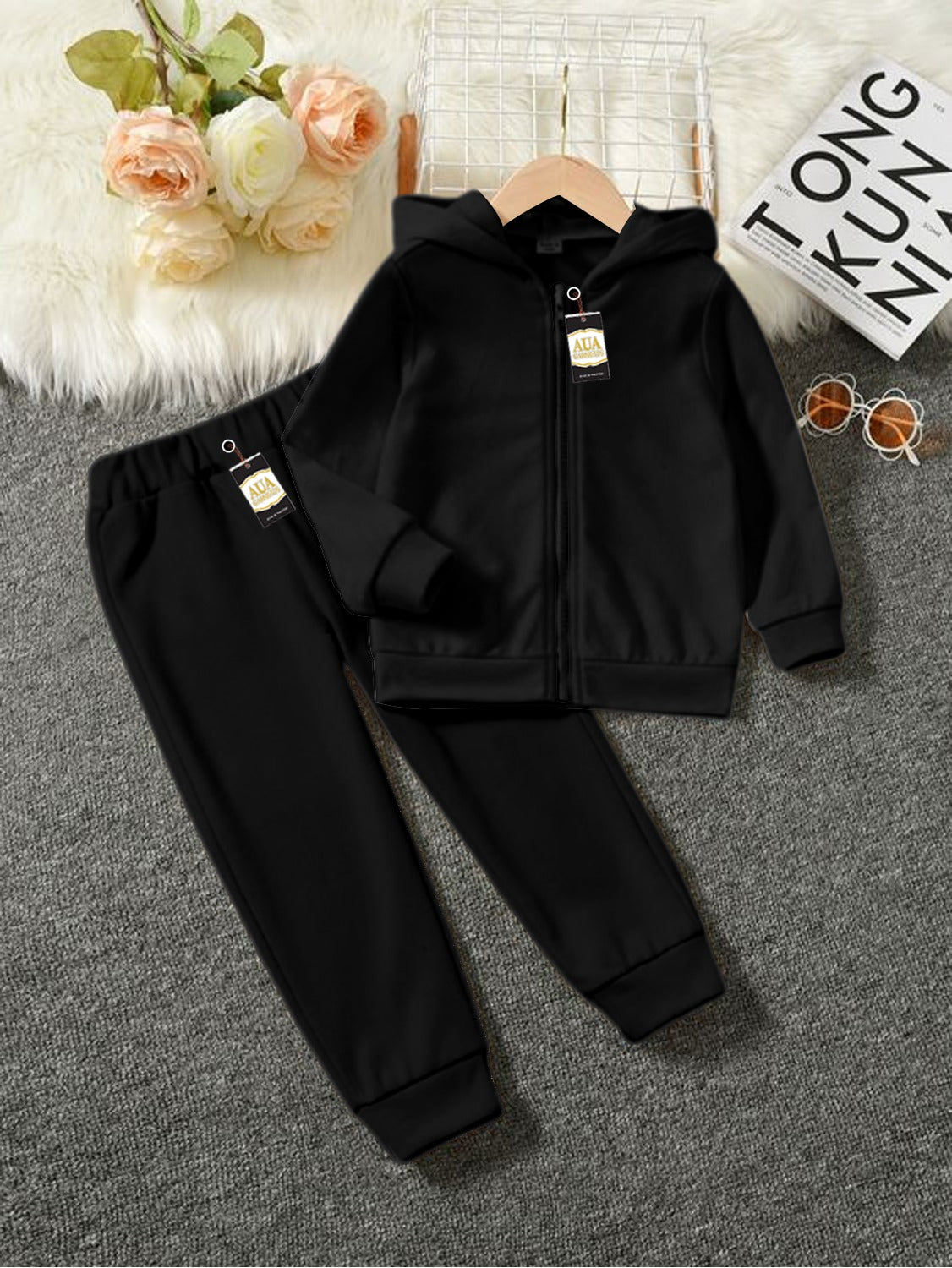 Kid's Plain Tracksuit Set with Zipper Hoodie and Trousers (1-10 Years)